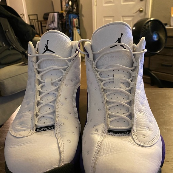 Jordan 13s Size 11 - Picture 4 of 4